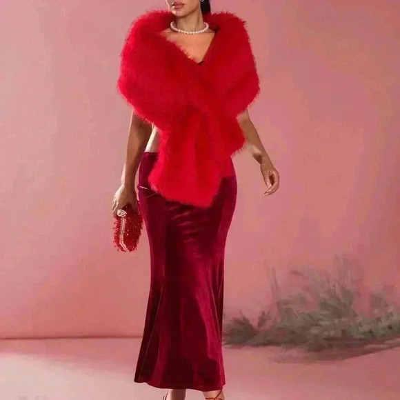 Jackets & Blazers - Red Casual Women's Toca Faux Fur Cape